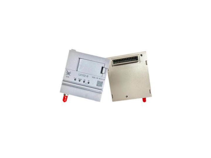 LX102-B 4G LTE公专通信单元（配电）
